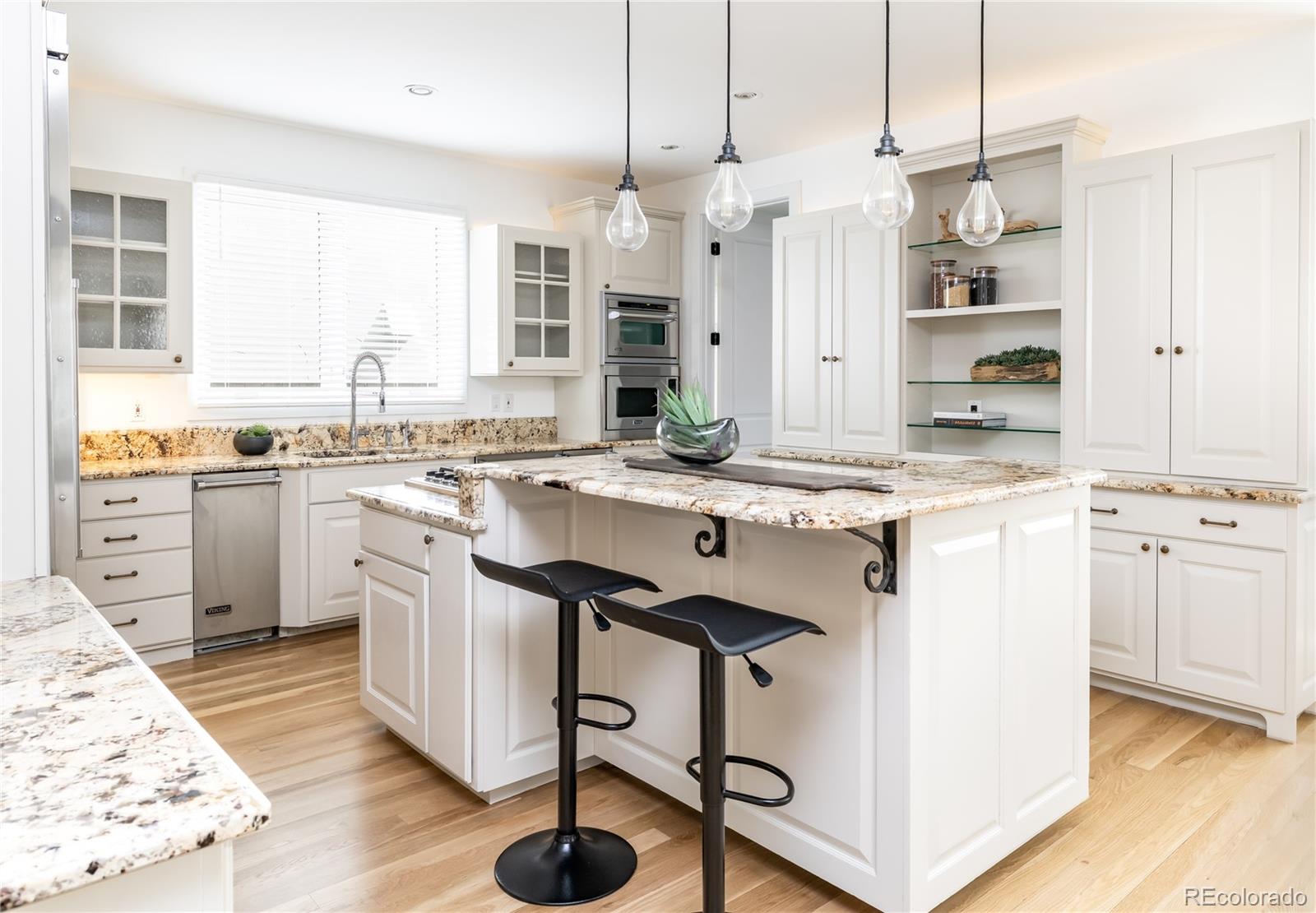 MLS Image #10 for 2646 s madison street,denver, Colorado