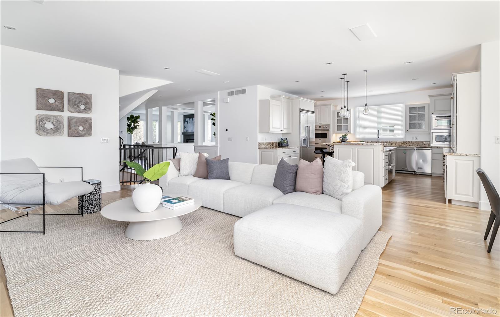 MLS Image #8 for 2646 s madison street,denver, Colorado