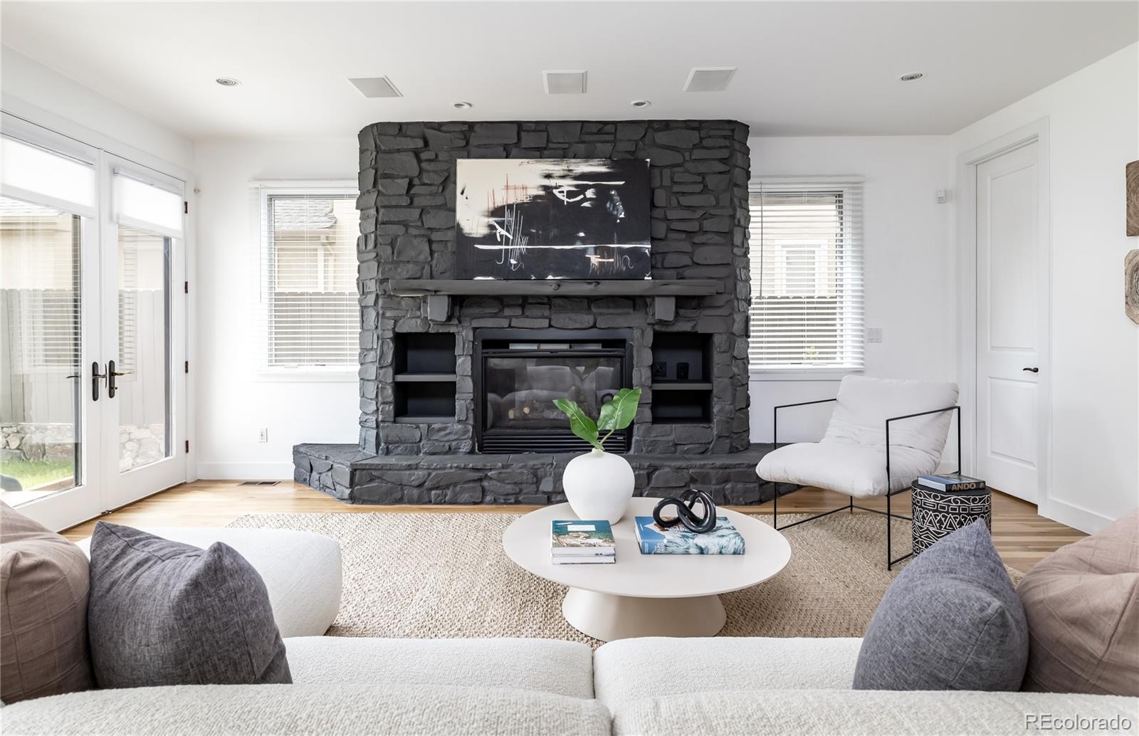 MLS Image #9 for 2646 s madison street,denver, Colorado