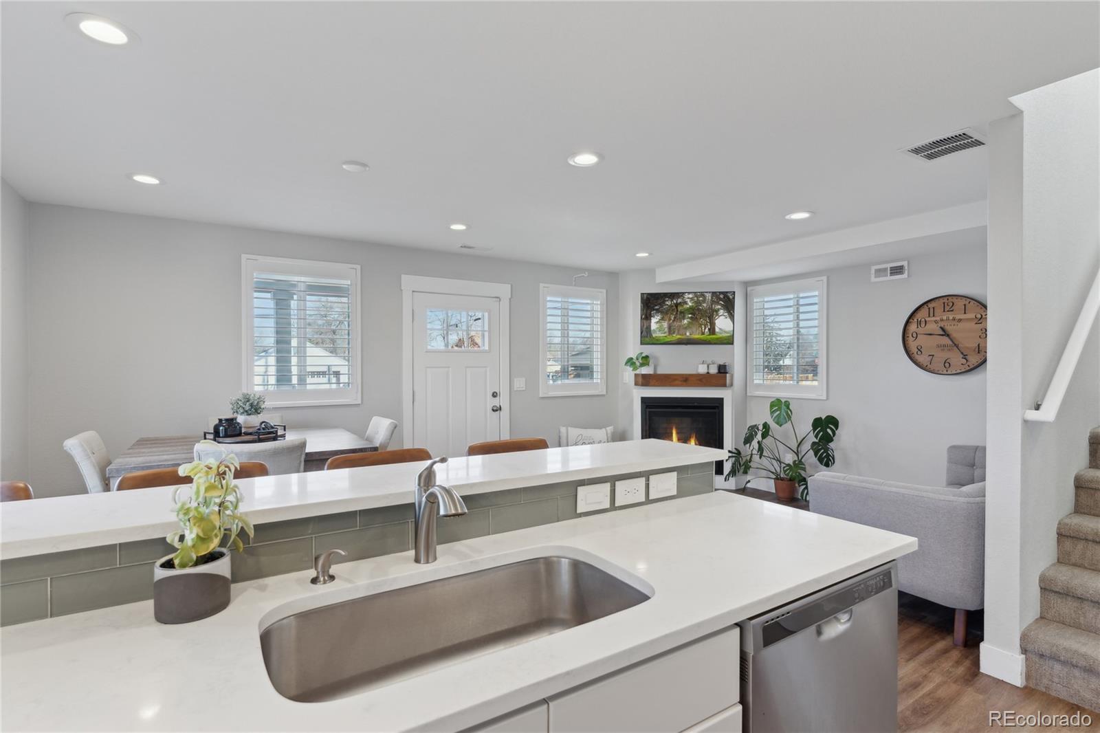 MLS Image #10 for 760 w asbury avenue,denver, Colorado