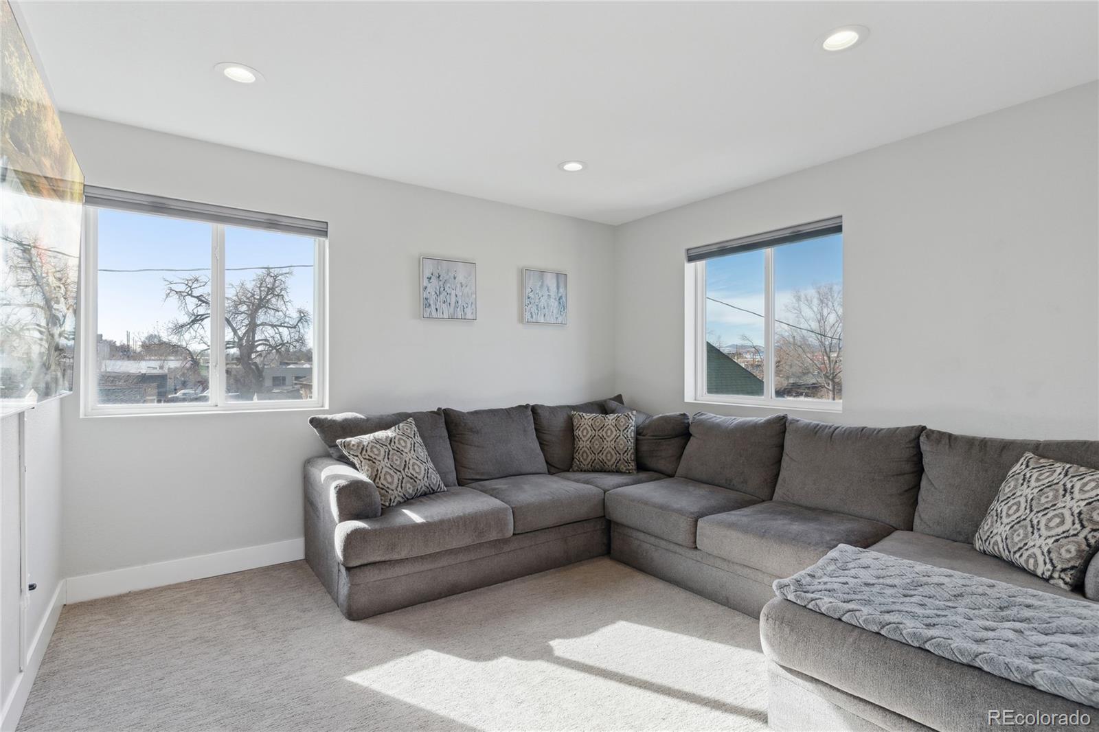 MLS Image #17 for 760 w asbury avenue,denver, Colorado