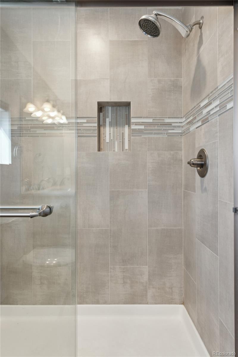 MLS Image #25 for 760 w asbury avenue,denver, Colorado