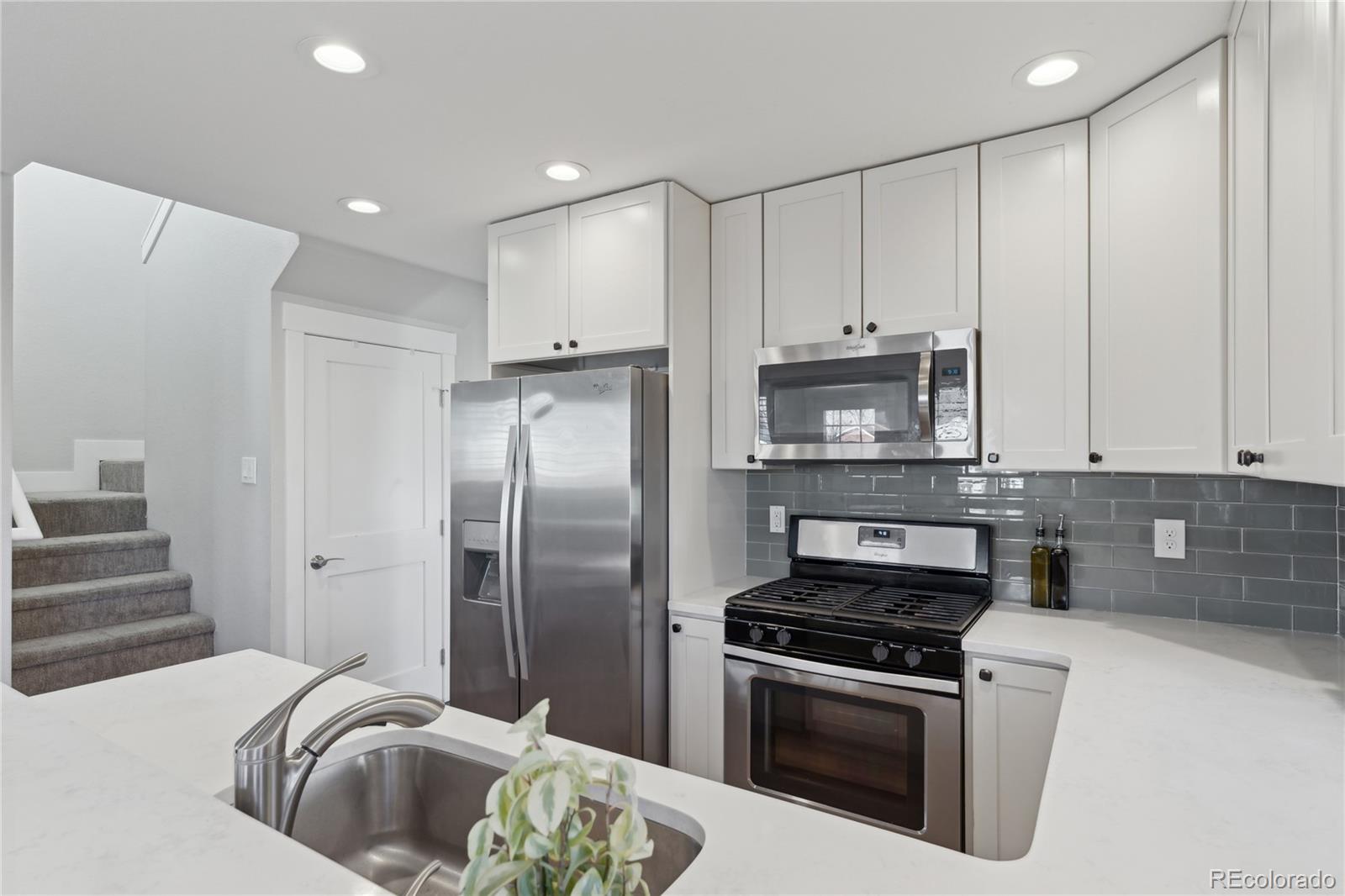 MLS Image #6 for 760 w asbury avenue,denver, Colorado