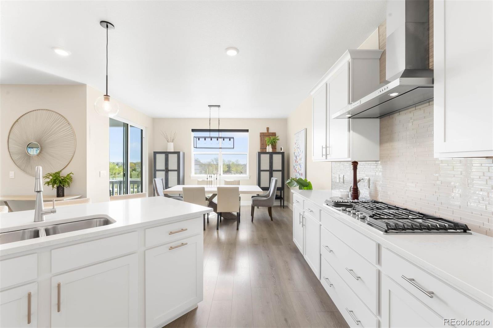 MLS Image #5 for 15640  spruce street,thornton, Colorado