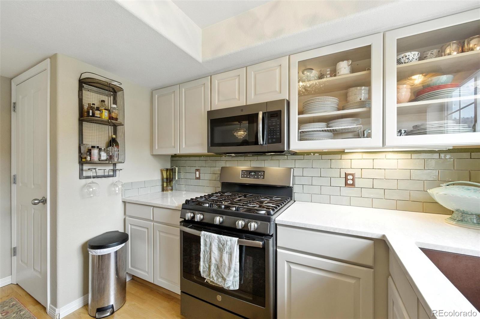 MLS Image #10 for 911  laramie boulevard,boulder, Colorado
