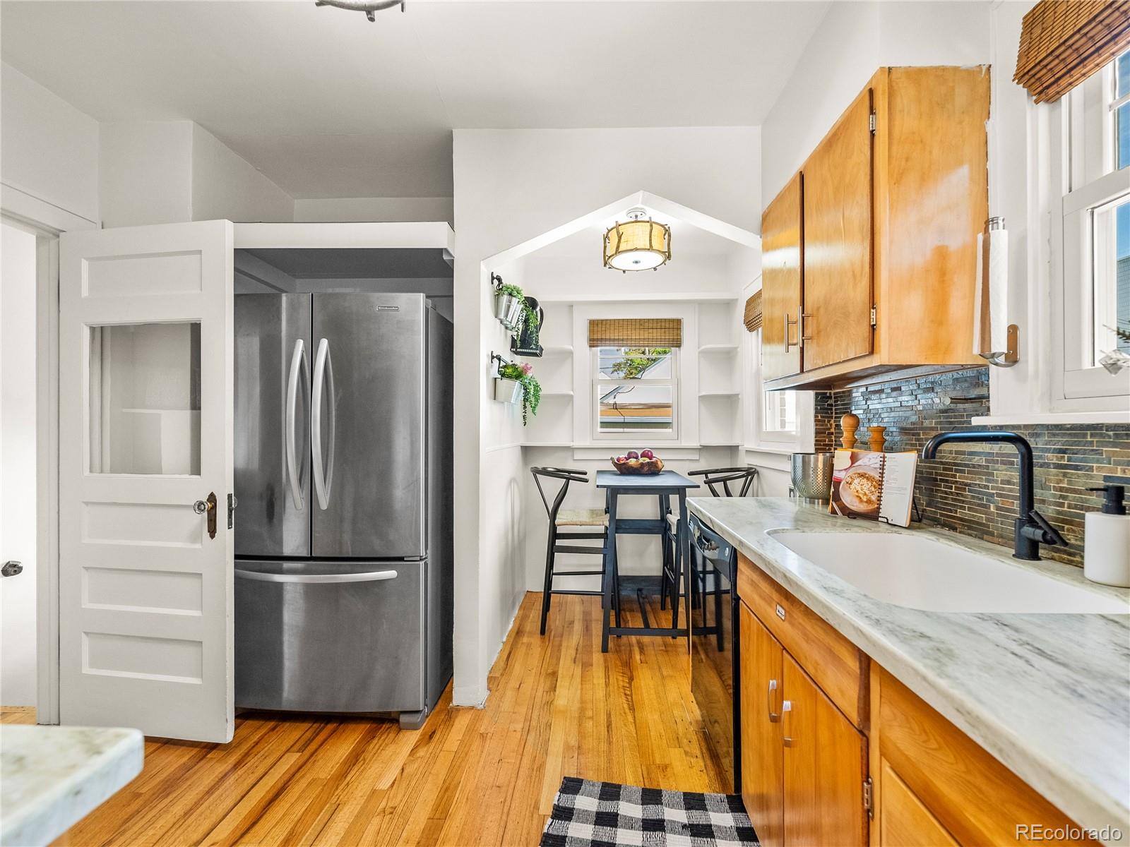 MLS Image #13 for 1528  holly street,denver, Colorado