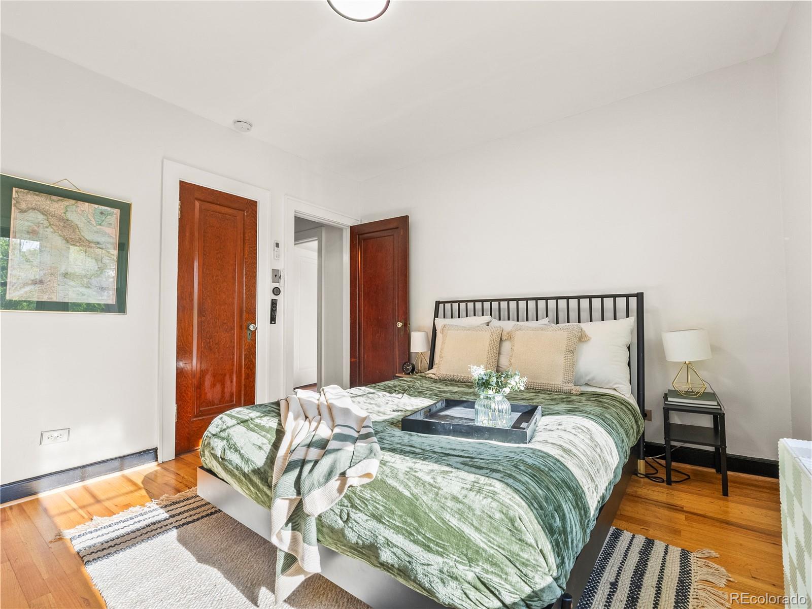 MLS Image #22 for 1528  holly street,denver, Colorado