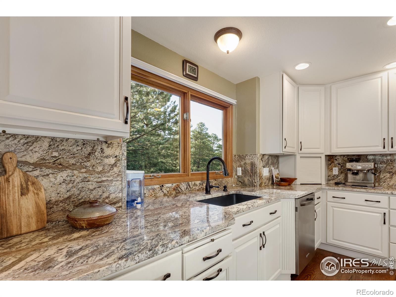MLS Image #3 for 234  deer lane,lyons, Colorado
