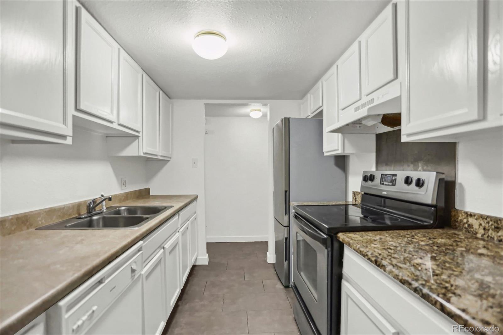 MLS Image #6 for 9995 e harvard avenue,denver, Colorado