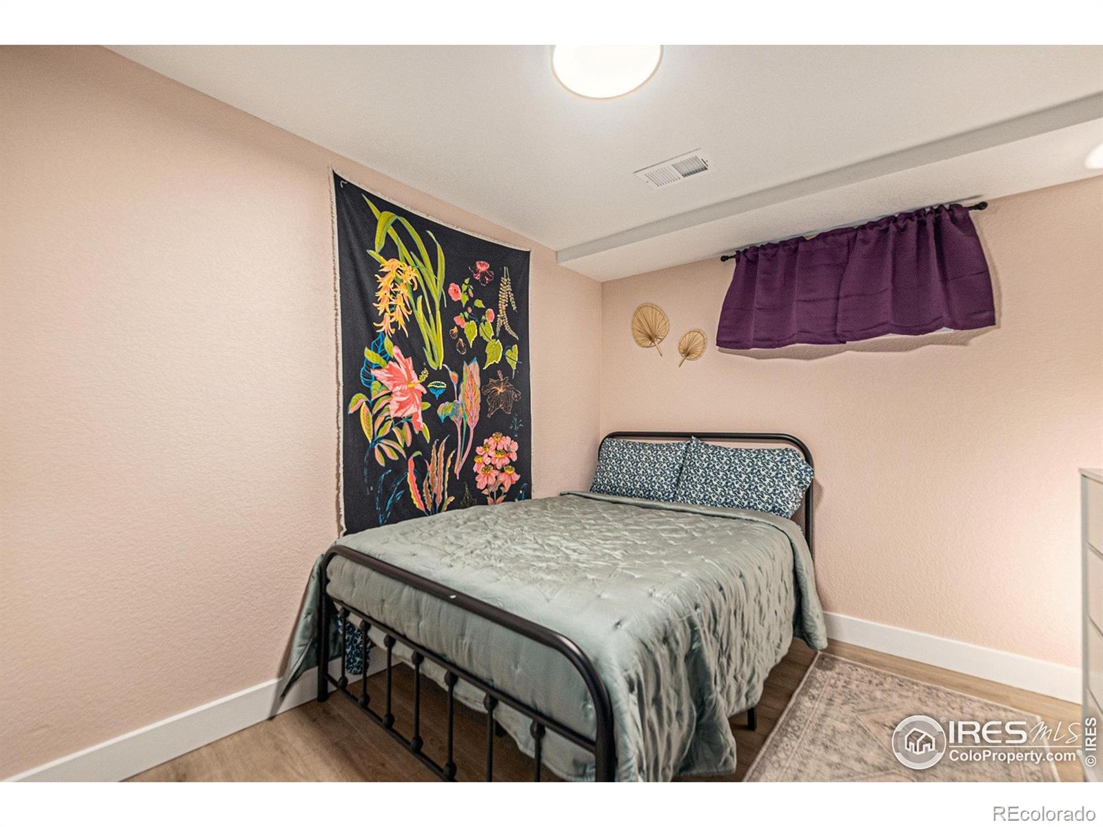 MLS Image #18 for 2566 s stuart street,denver, Colorado