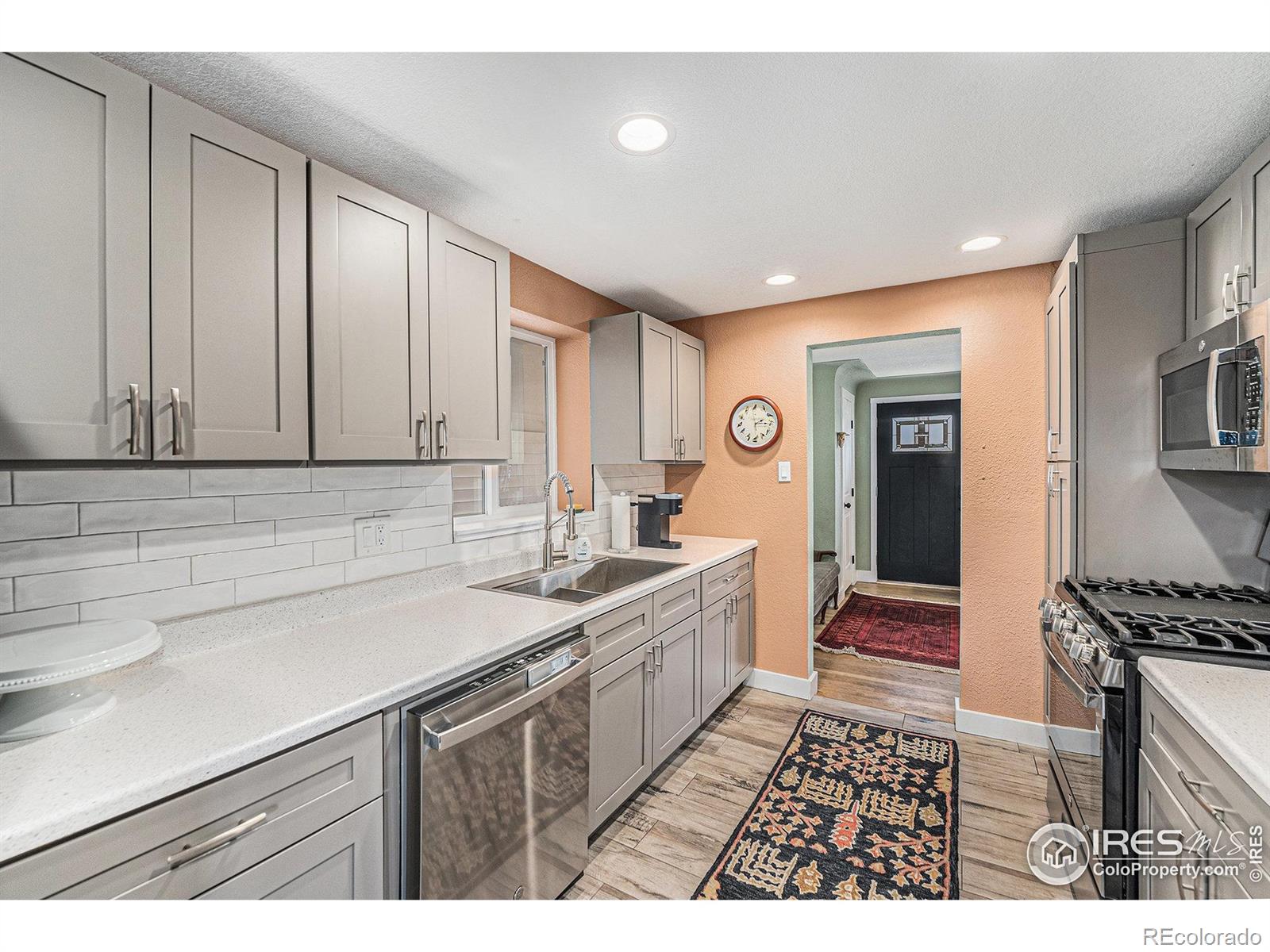 MLS Image #5 for 2566 s stuart street,denver, Colorado