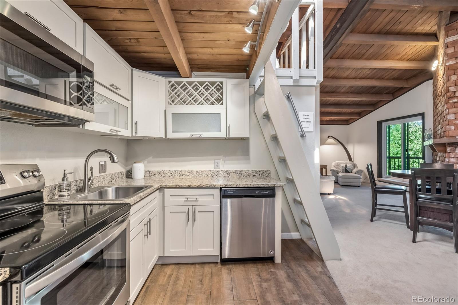 MLS Image #17 for 2200  lodgepole circle,silverthorne, Colorado