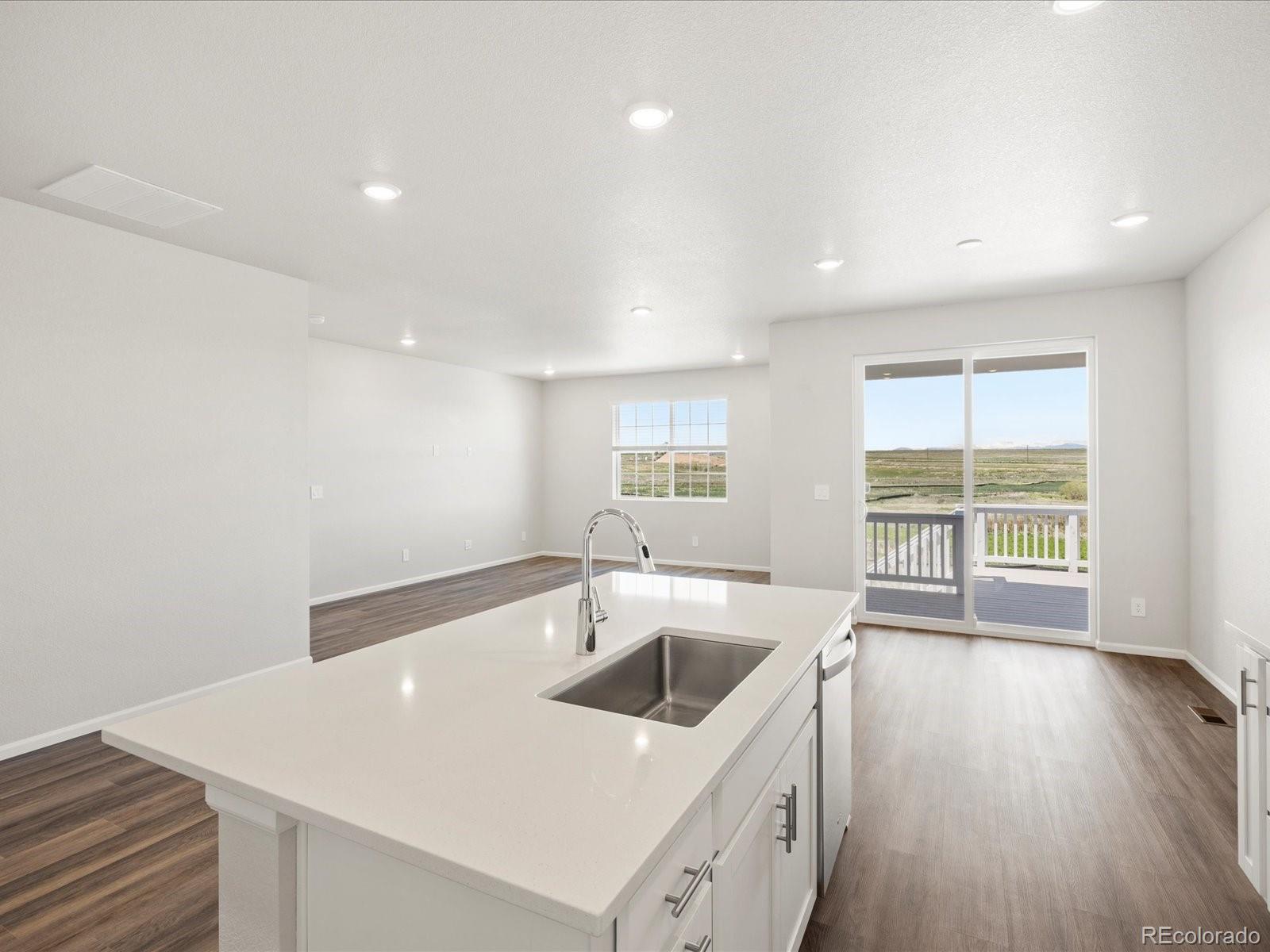 MLS Image #16 for 9069  pitkin street,commerce city, Colorado
