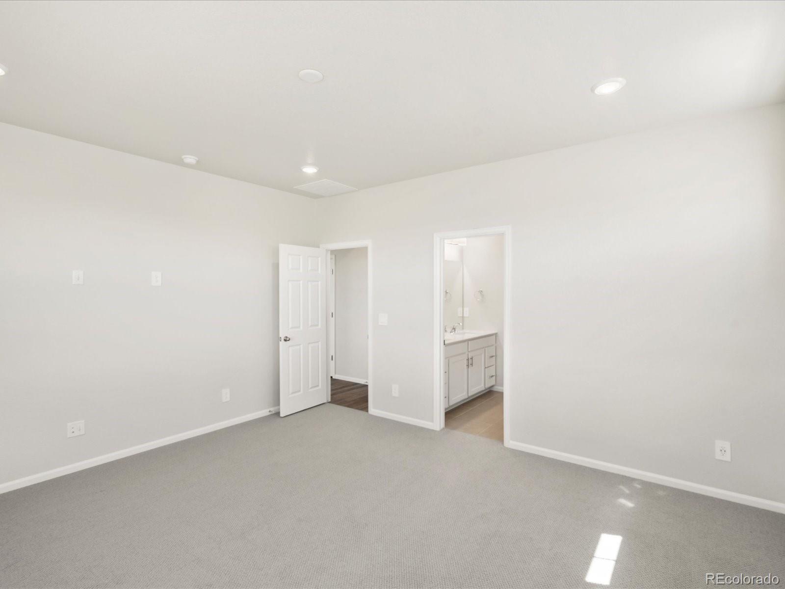 MLS Image #20 for 9069  pitkin street,commerce city, Colorado