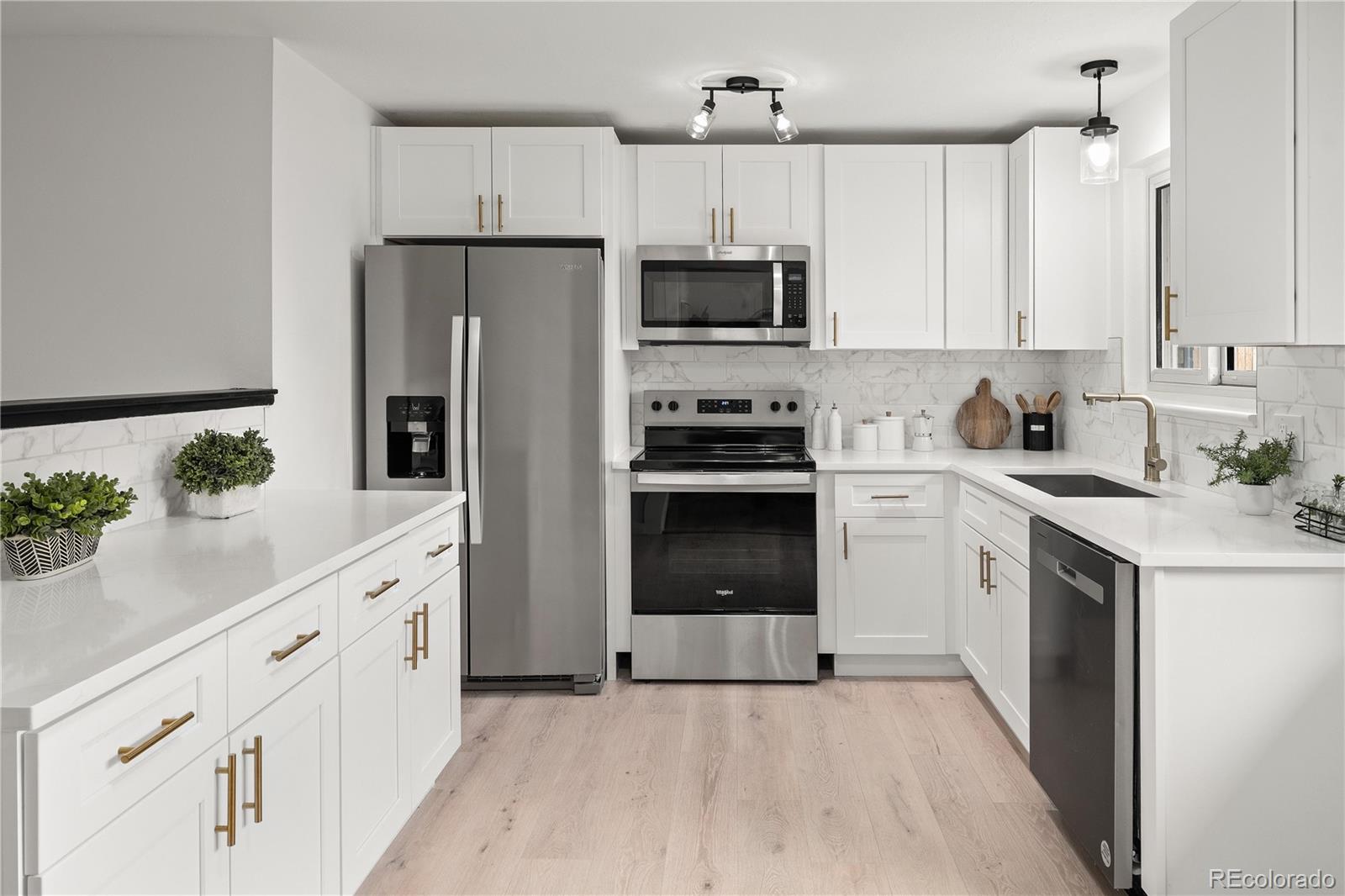 MLS Image #11 for 5329  flower circle,arvada, Colorado
