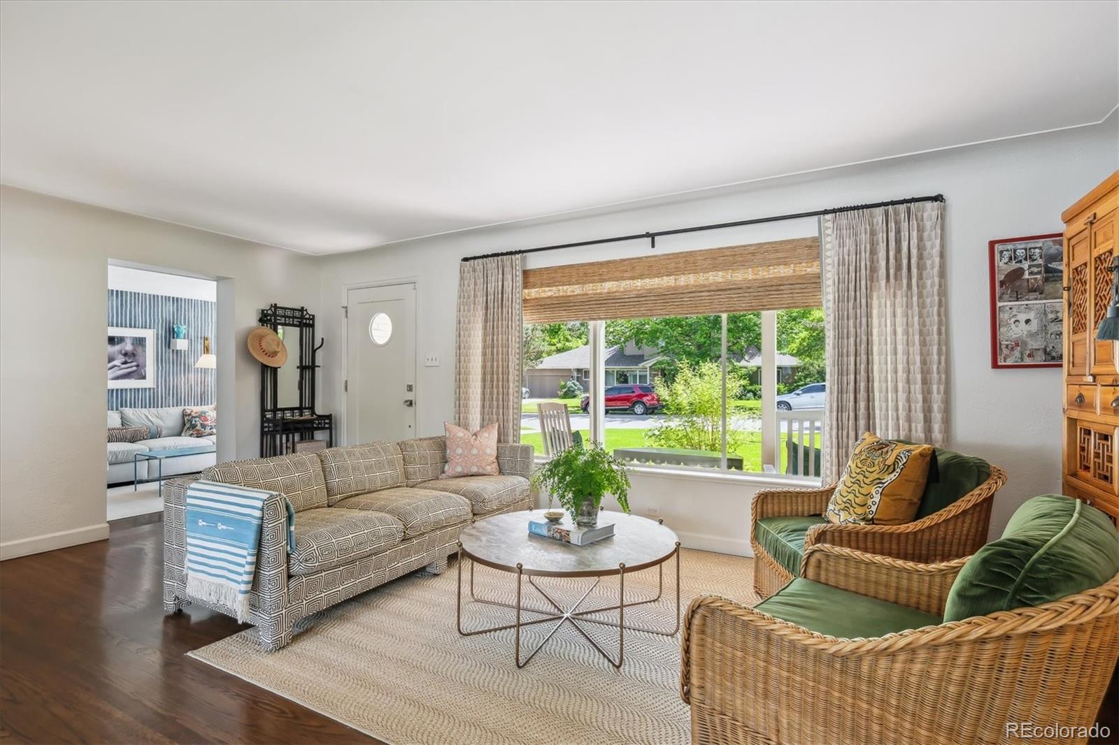 MLS Image #10 for 225 n ivanhoe street,denver, Colorado