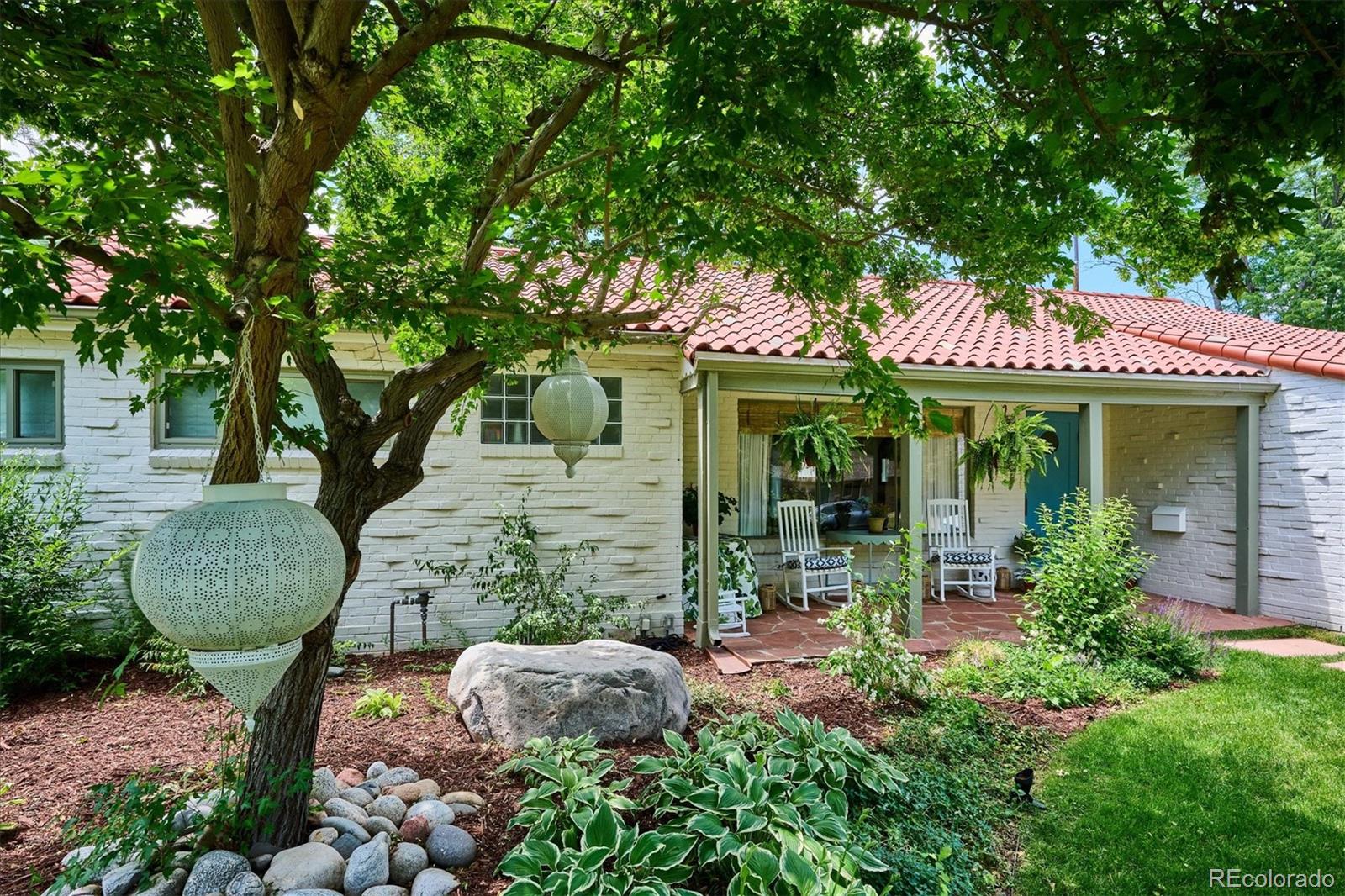 MLS Image #28 for 225 n ivanhoe street,denver, Colorado