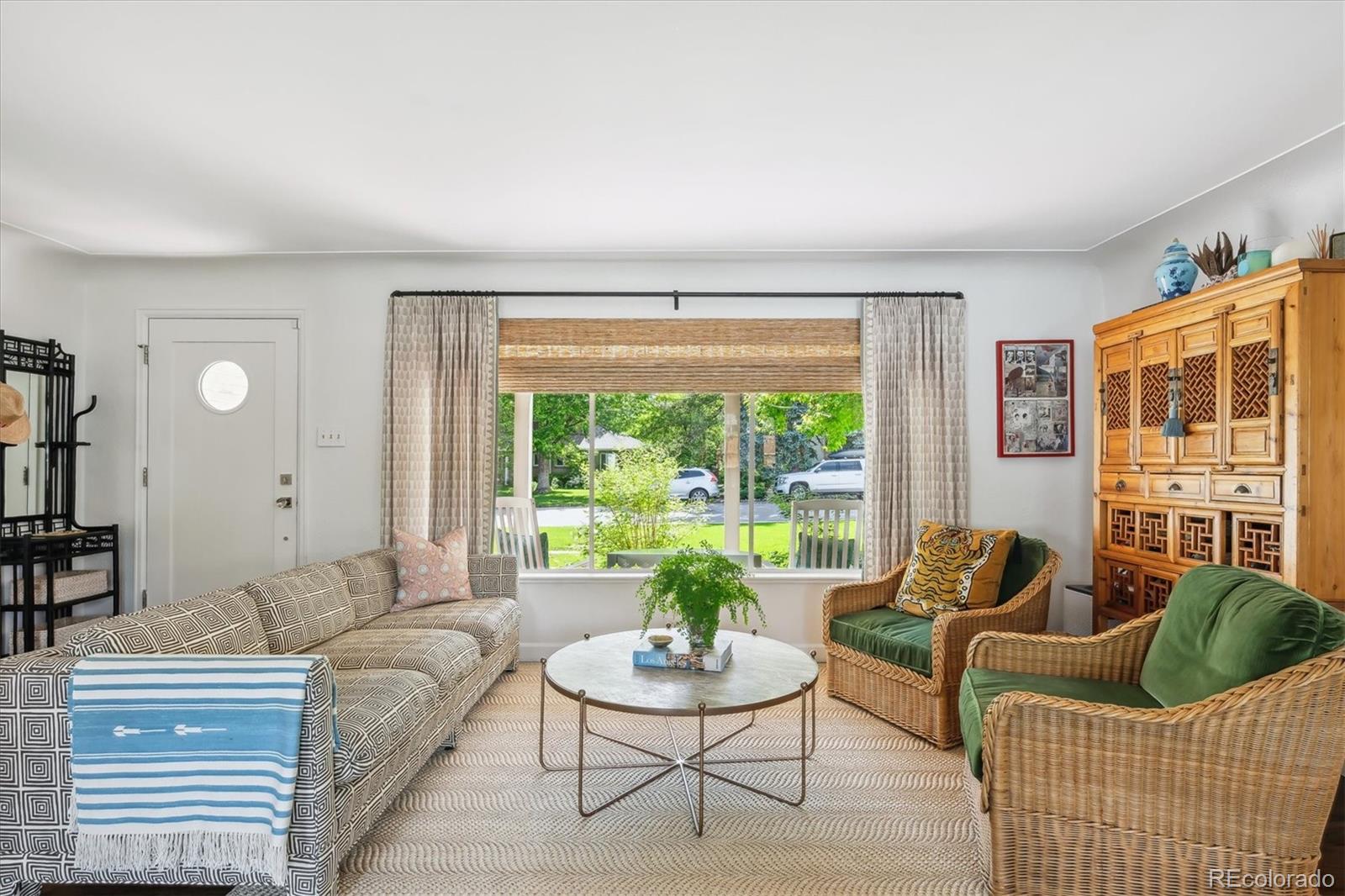 MLS Image #3 for 225 n ivanhoe street,denver, Colorado