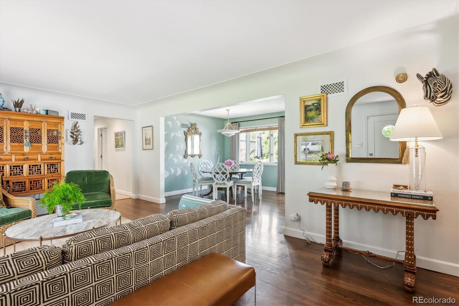 MLS Image #4 for 225 n ivanhoe street,denver, Colorado