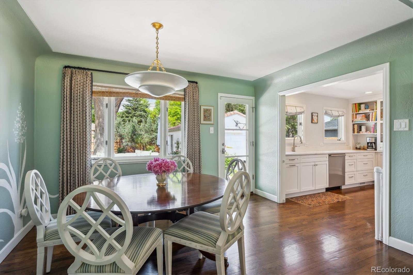 MLS Image #5 for 225 n ivanhoe street,denver, Colorado