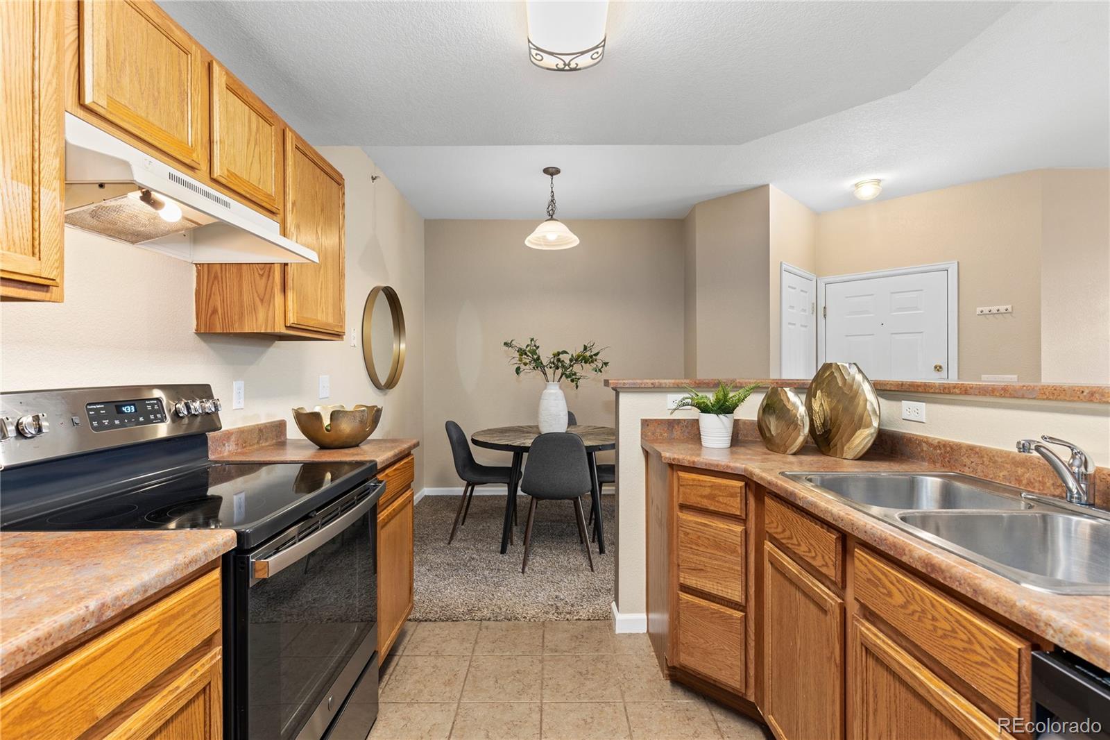 MLS Image #14 for 7440 s blackhawk street,englewood, Colorado