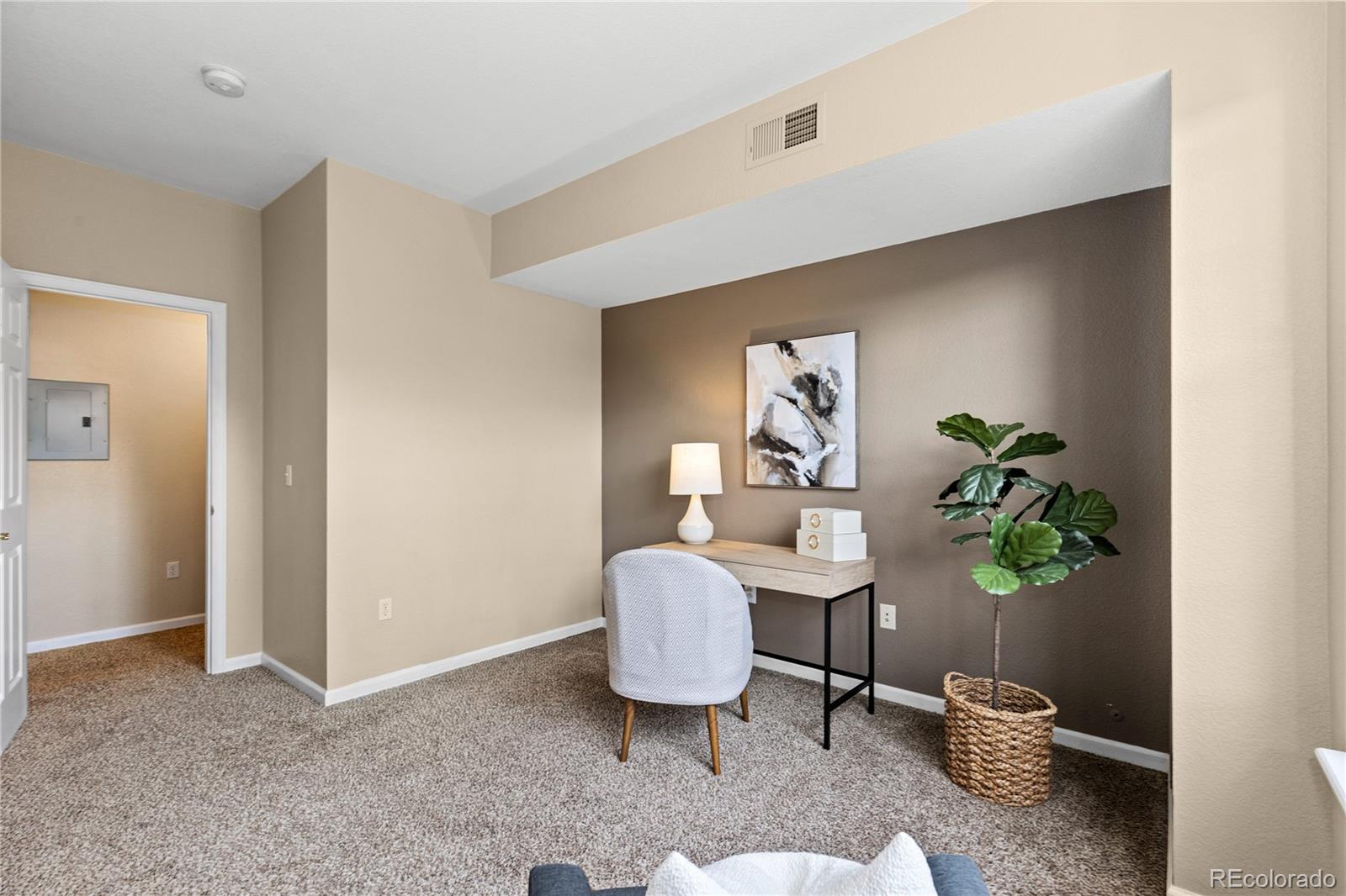 MLS Image #18 for 7440 s blackhawk street,englewood, Colorado