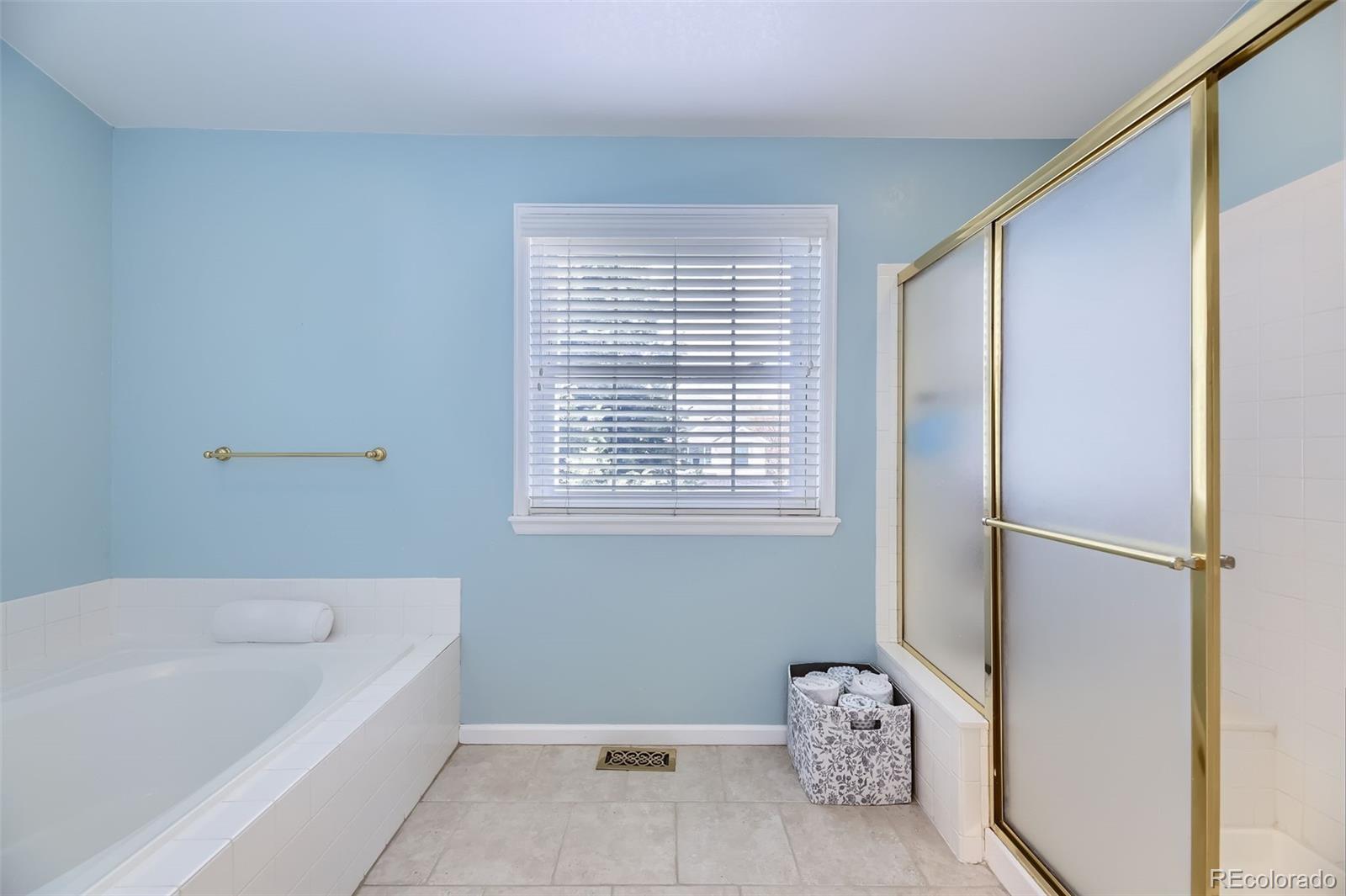MLS Image #18 for 2420 s ellis court,lakewood, Colorado