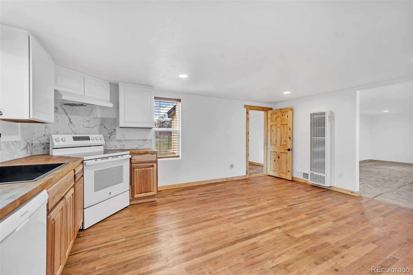 MLS Image #11 for 419  buffalo street,simla, Colorado