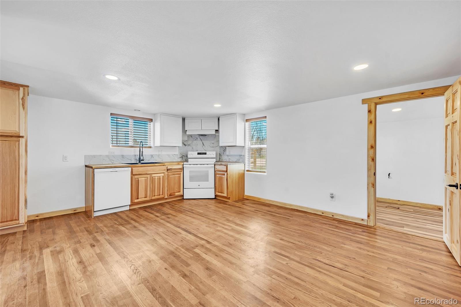 MLS Image #15 for 419  buffalo street,simla, Colorado