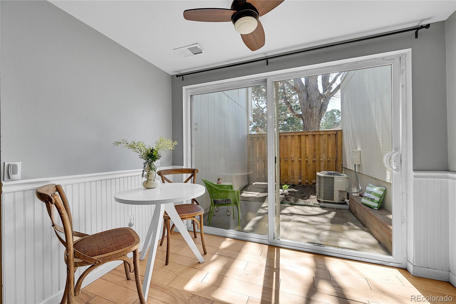 MLS Image #12 for 7077 s knolls way,centennial, Colorado