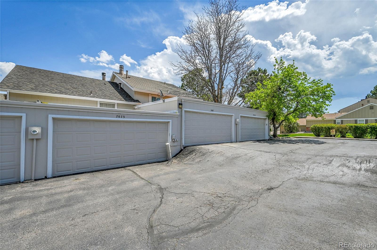 MLS Image #26 for 7077 s knolls way,centennial, Colorado