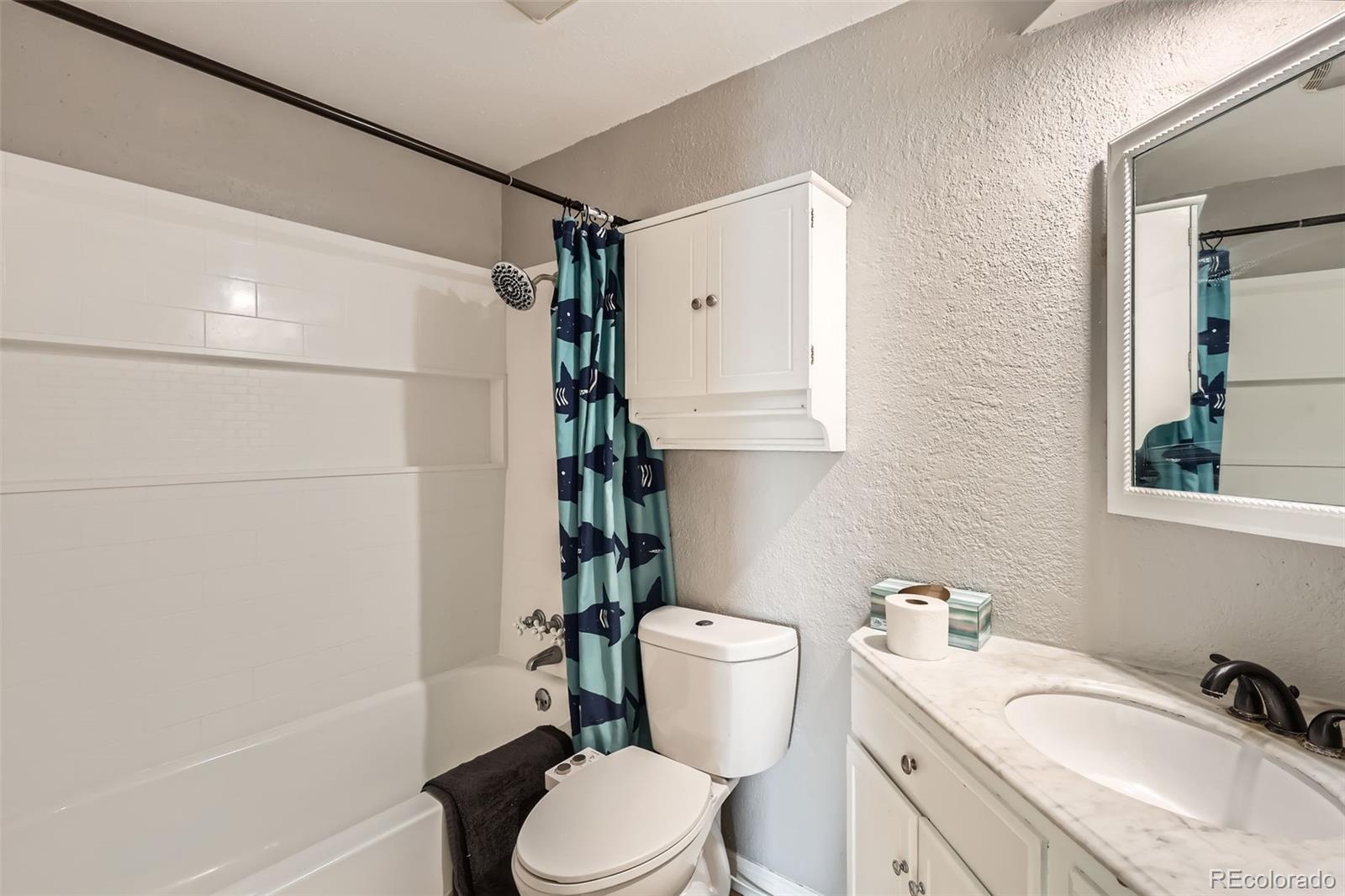 MLS Image #7 for 62  newark street,aurora, Colorado