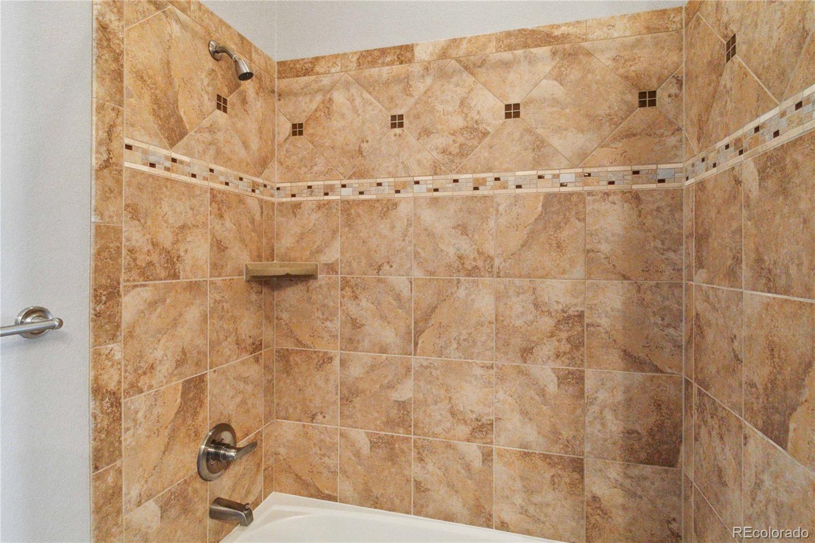 MLS Image #33 for 5895 s taft court h,littleton, Colorado