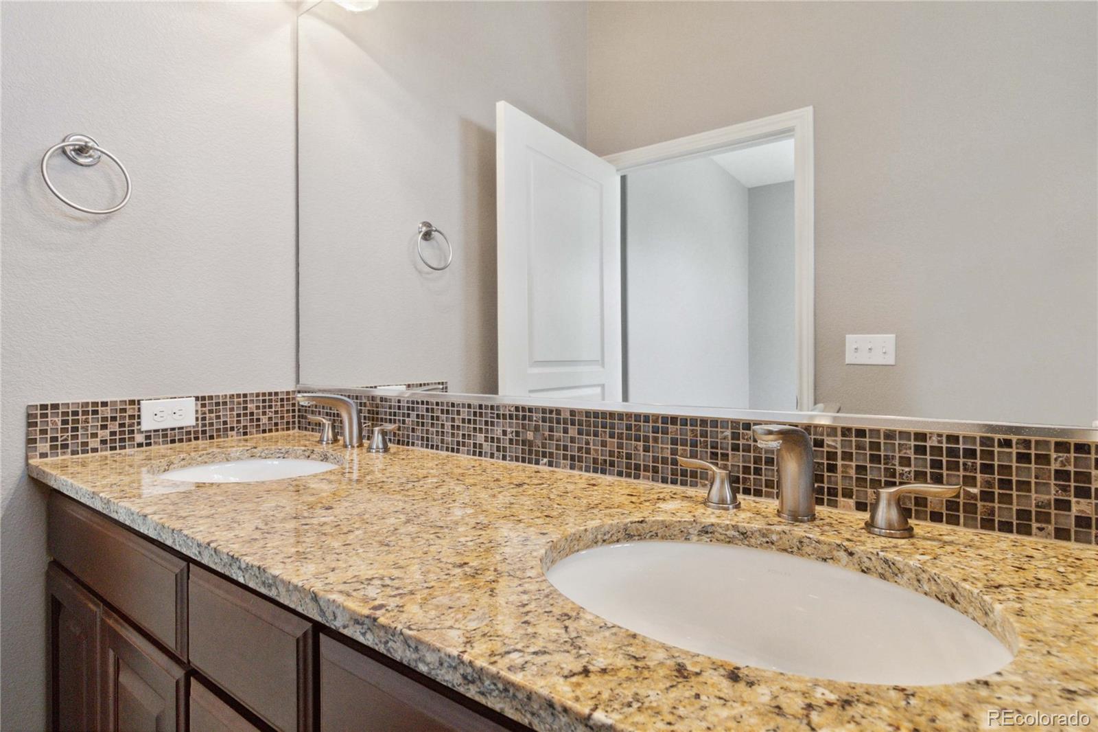 MLS Image #35 for 5895 s taft court h,littleton, Colorado