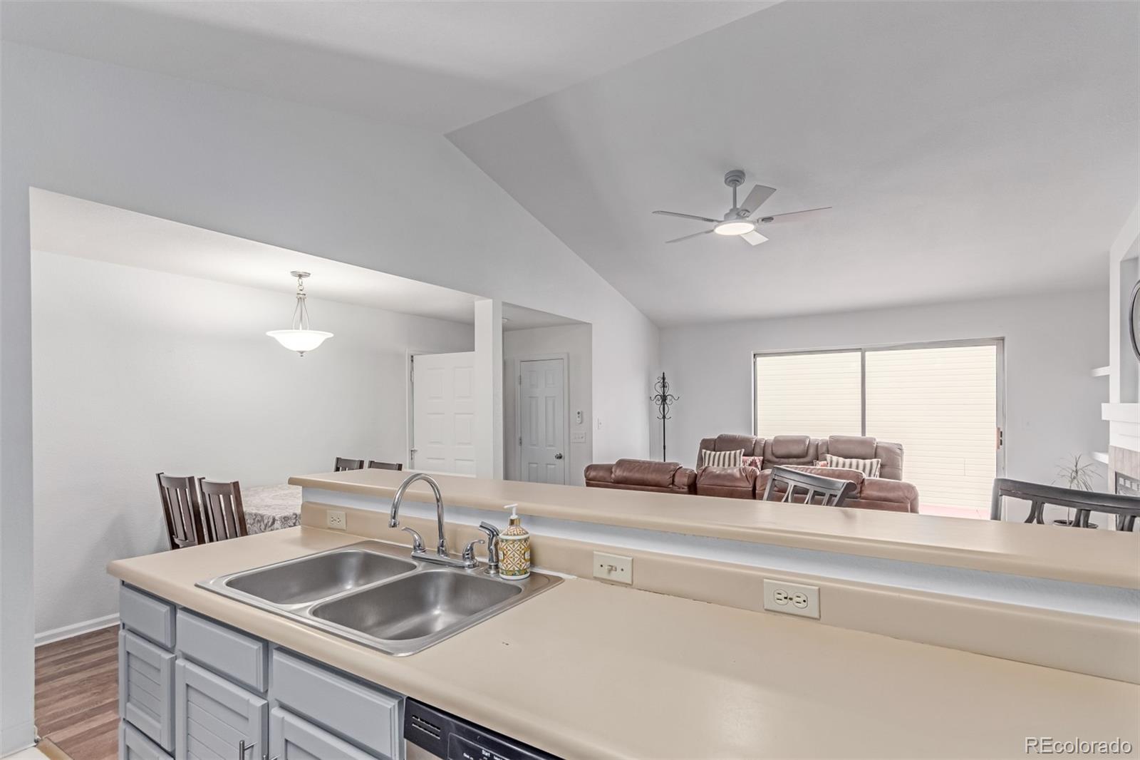 MLS Image #11 for 2675 s deframe circle,lakewood, Colorado