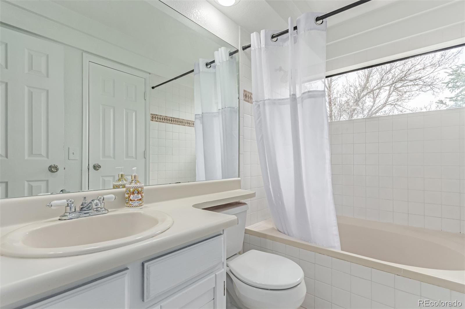 MLS Image #15 for 2675 s deframe circle,lakewood, Colorado