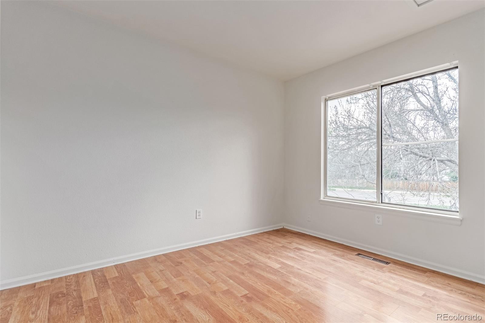 MLS Image #16 for 2675 s deframe circle,lakewood, Colorado