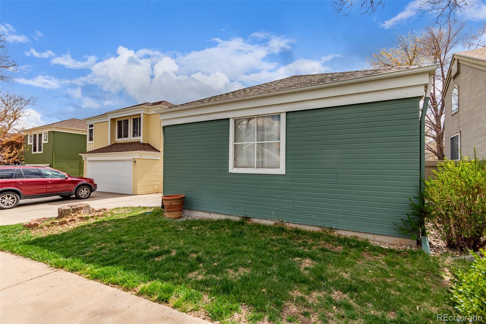 MLS Image #2 for 2675 s deframe circle,lakewood, Colorado