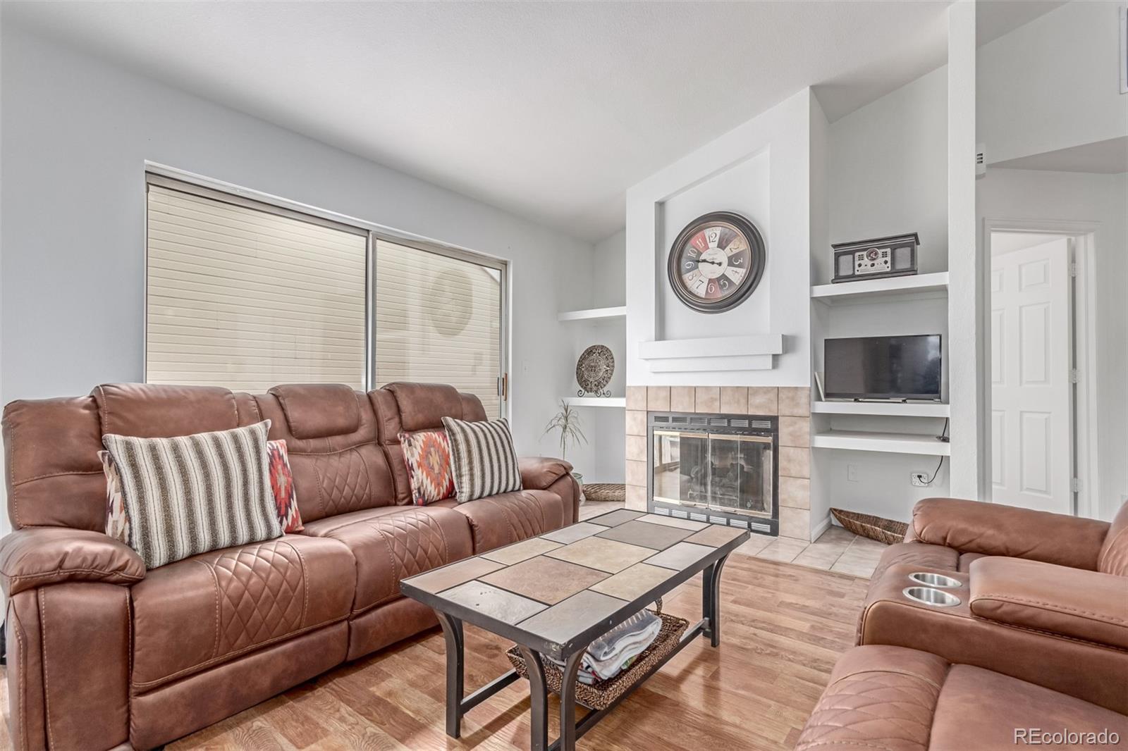 MLS Image #3 for 2675 s deframe circle,lakewood, Colorado