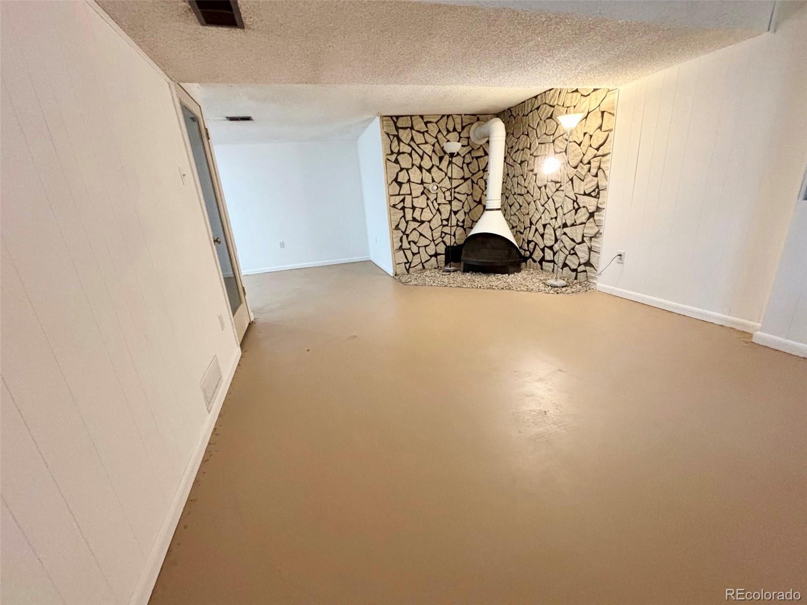 MLS Image #16 for 414 s nelson street,lakewood, Colorado