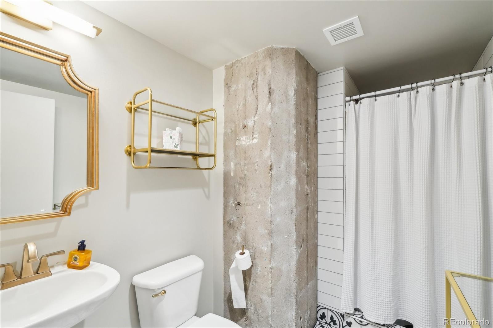 MLS Image #23 for 1801  wynkoop street 208,denver, Colorado