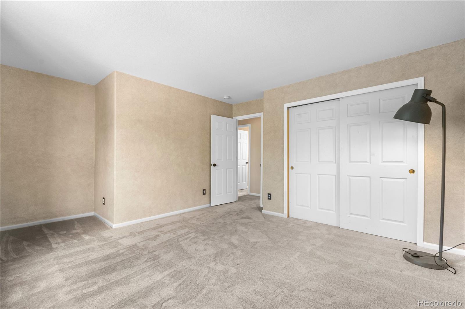 MLS Image #38 for 3418  elk court,broomfield, Colorado