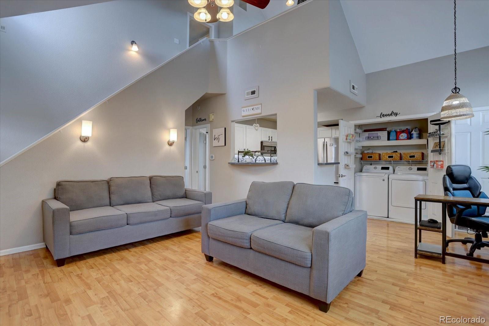 MLS Image #2 for 14296 e whitaker place,aurora, Colorado
