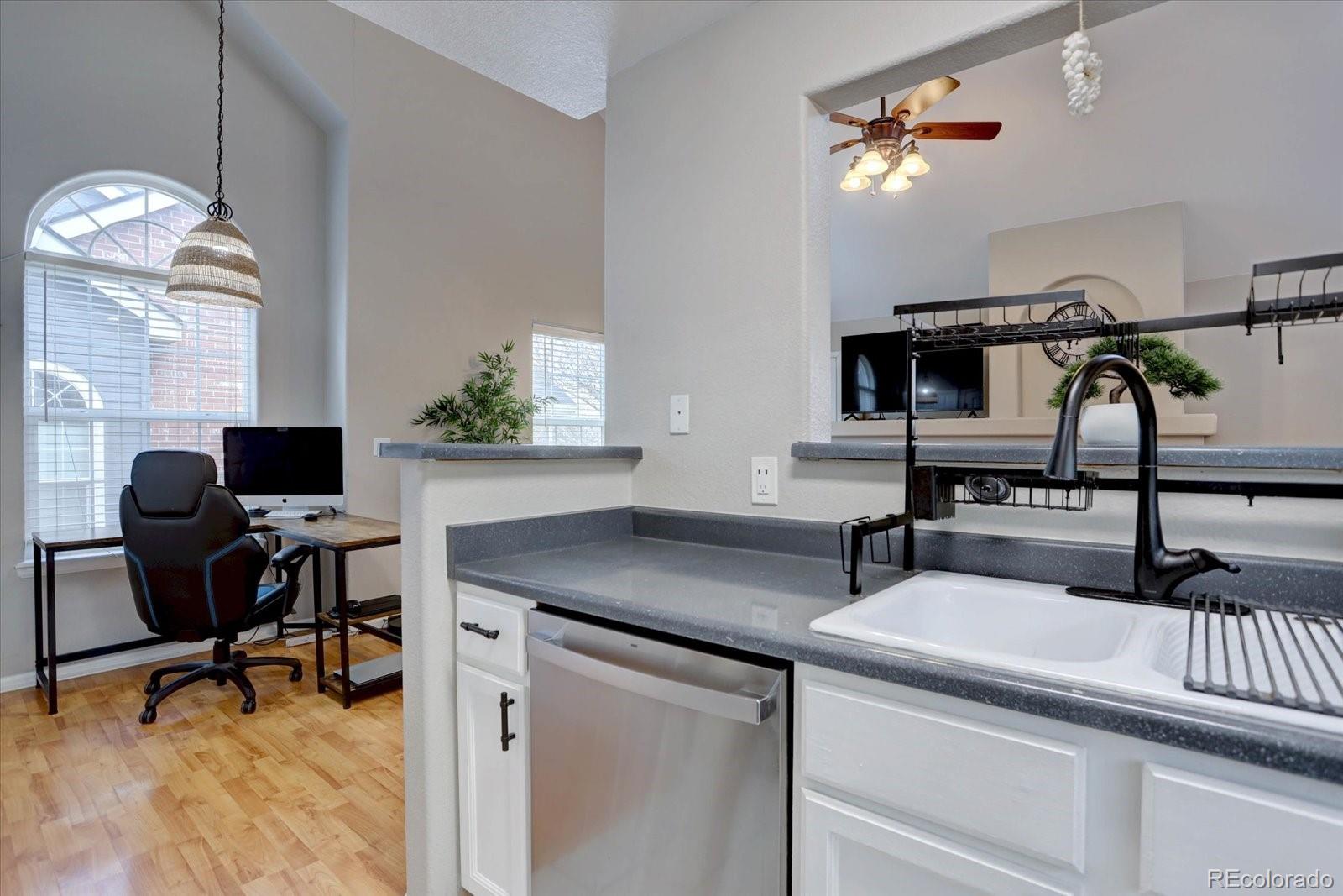 MLS Image #9 for 14296 e whitaker place,aurora, Colorado