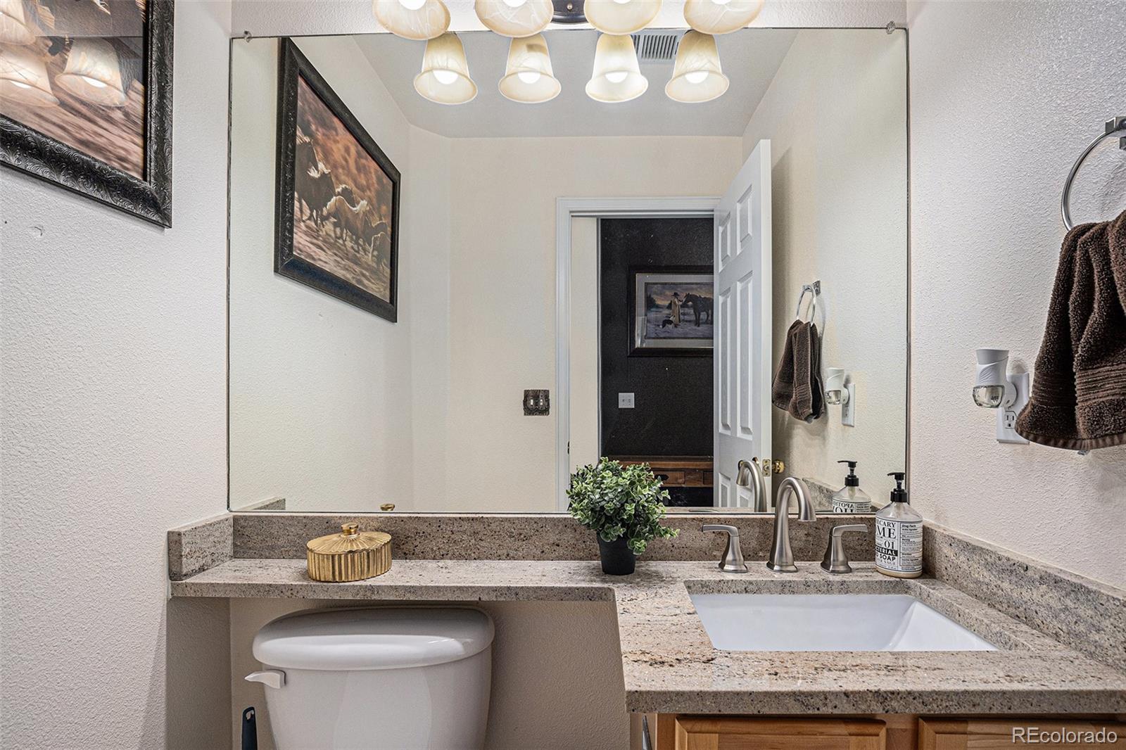 MLS Image #16 for 19681 e 59th place,aurora, Colorado