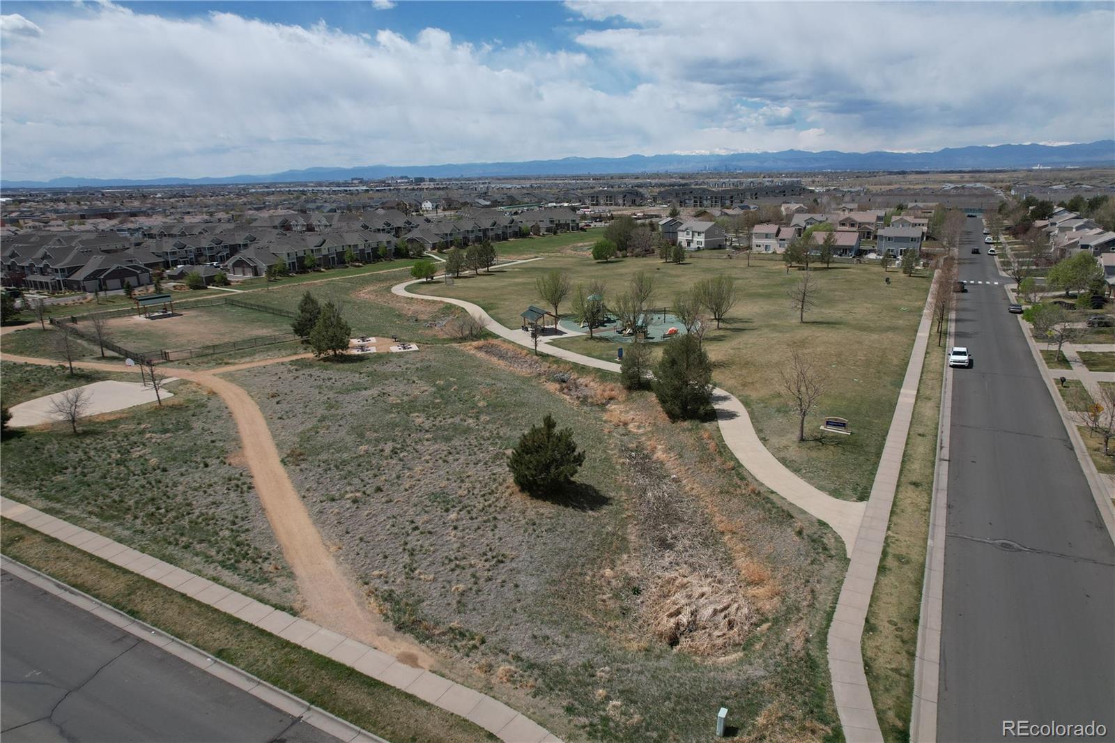 MLS Image #35 for 19681 e 59th place,aurora, Colorado