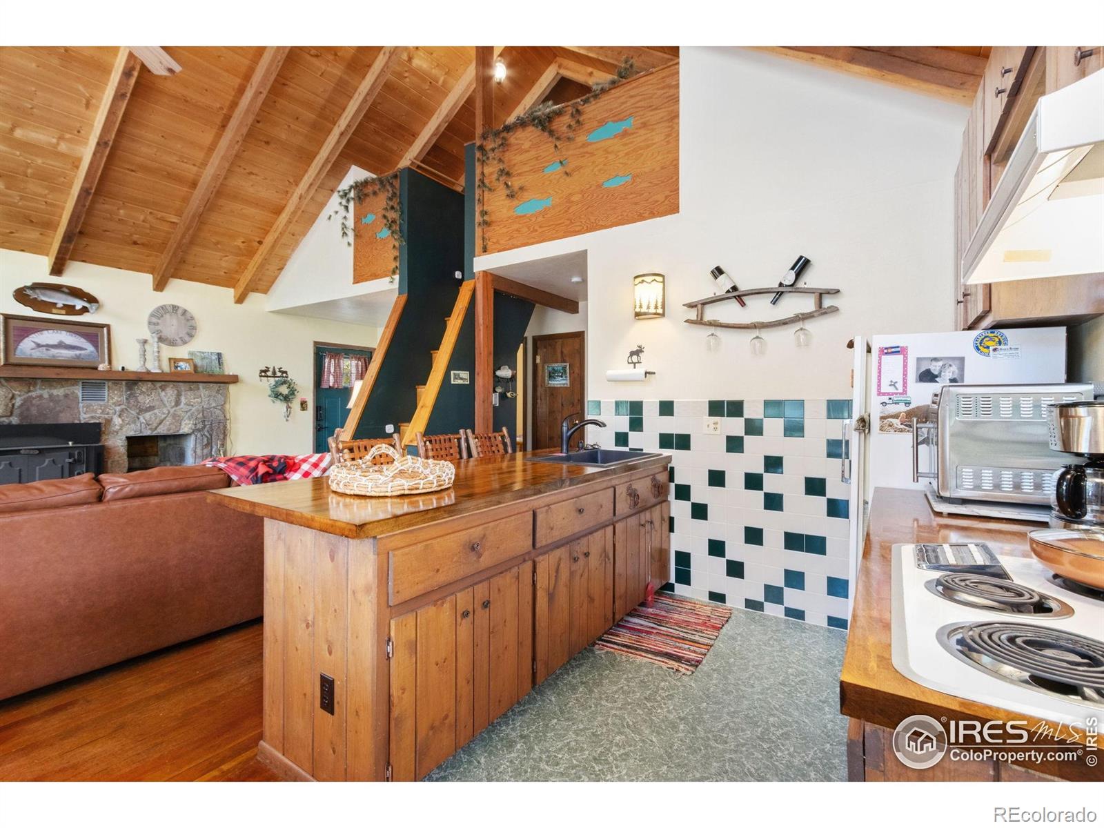 MLS Image #13 for 741  hickory drive,lyons, Colorado