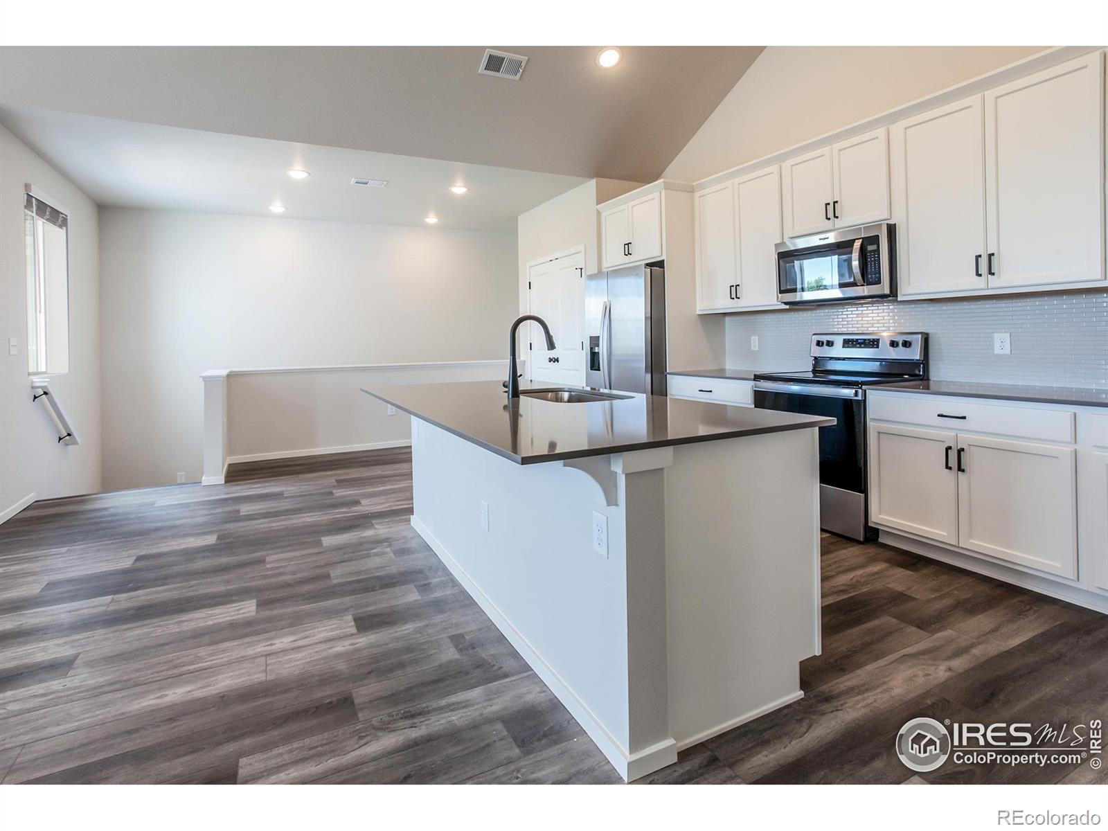 MLS Image #13 for 1811  bounty drive,windsor, Colorado