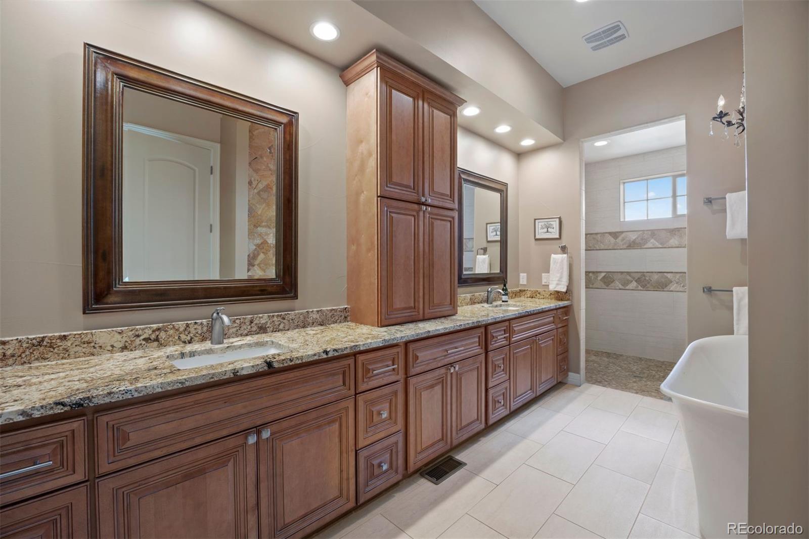 MLS Image #13 for 4336  chateau ridge road,castle rock, Colorado