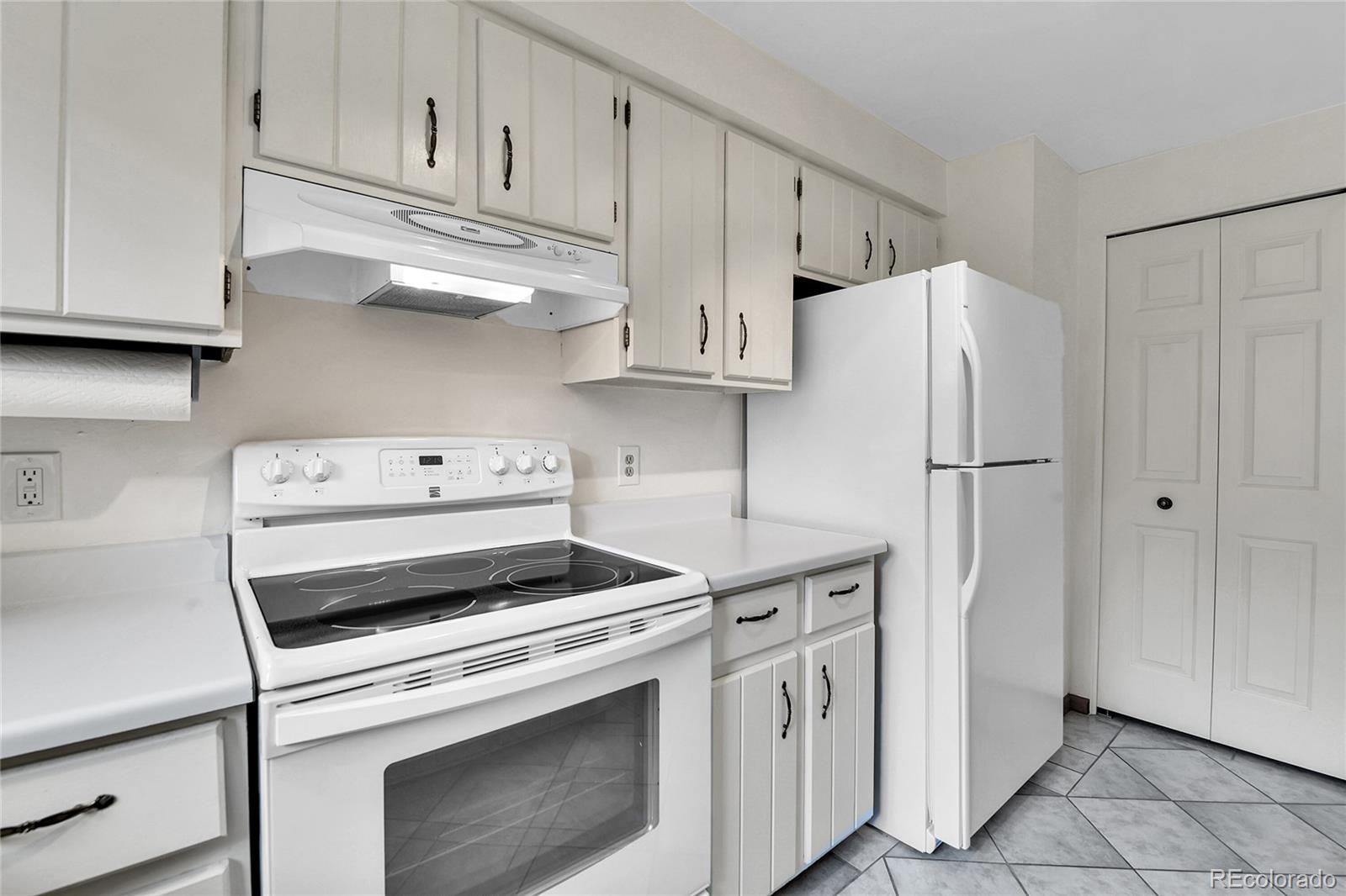 MLS Image #10 for 3061 w 92nd avenue,westminster, Colorado